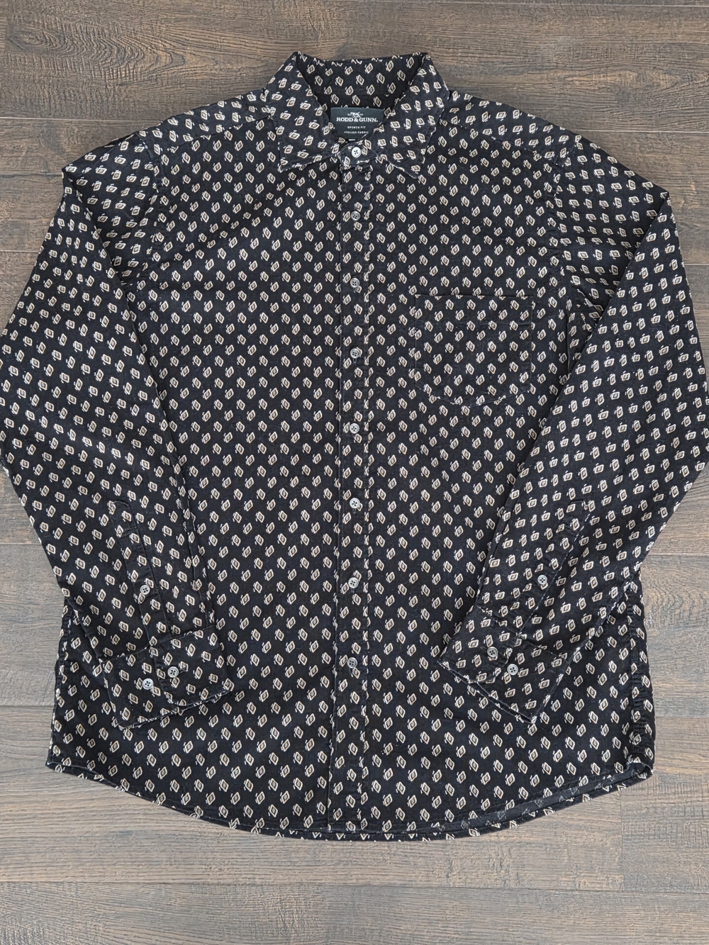 Rodd & Gunn Geometric Button-Down